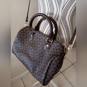 Elegant Brown Geometric Handbag